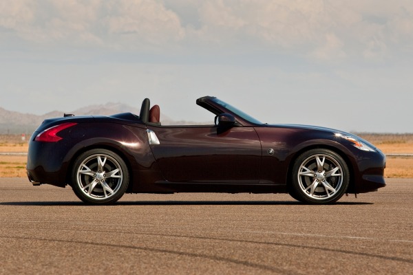 2013_nissan_370z_prf_carbuying_510131_600